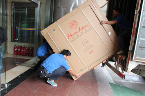 汉阴钢琴贵重工艺品无忧运